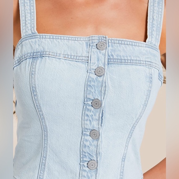 Levi's Light Blue Women's Denim crop top sz S - Picture 2 of 13